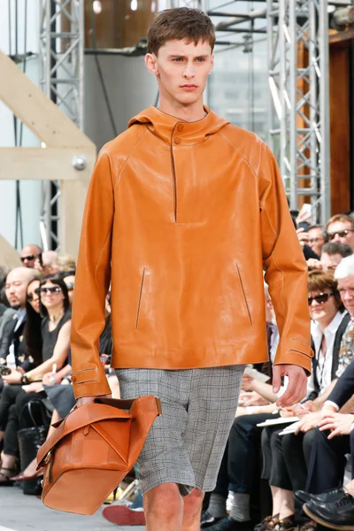 Look 20